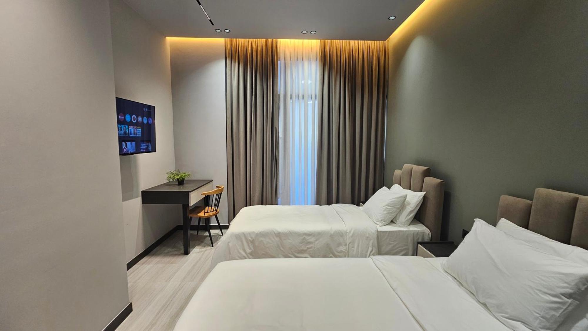 The Roots Boutique Hotel Шкодер Экстерьер фото